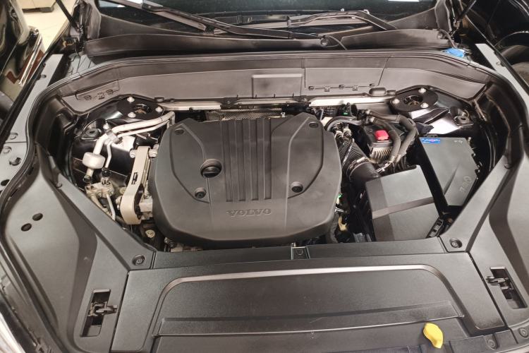 Used Volvo XC90 2021 B5 SmartDrive Luxury Edition 7 Seats Engine Bay