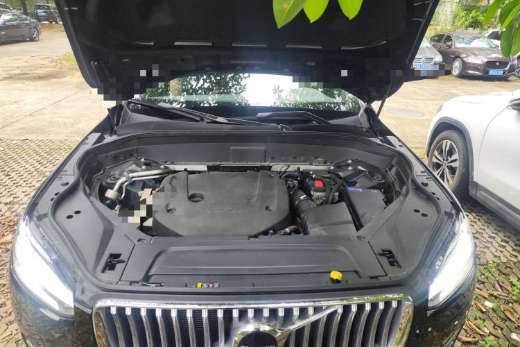 Used Volvo XC90 2021 B6 Zhiyi Luxury Edition 7-Seater Engine Bay