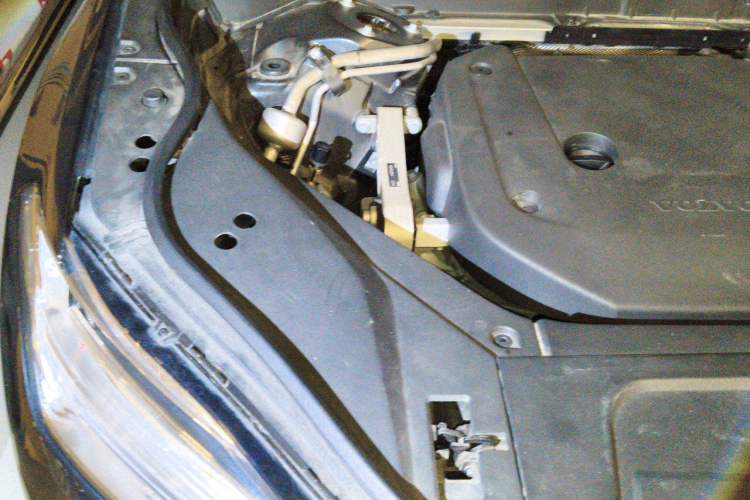 Used Volvo XC90 2021 B6 Zhiyi Luxury Edition 7-Seater Engine Bay Right