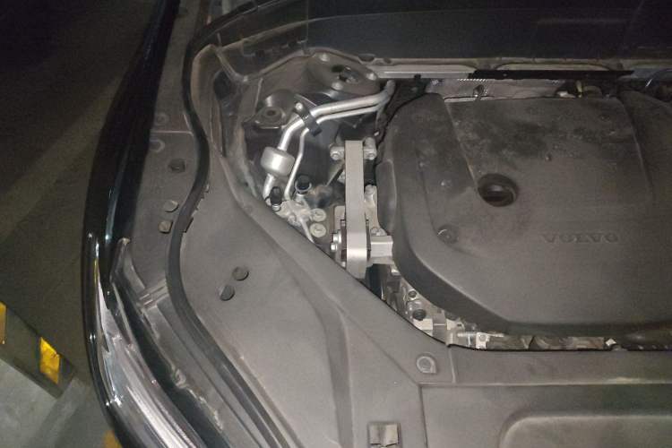 Used Volvo XC90 2021 B6 Zhiyi Luxury Edition 7-Seater Engine Bay Right