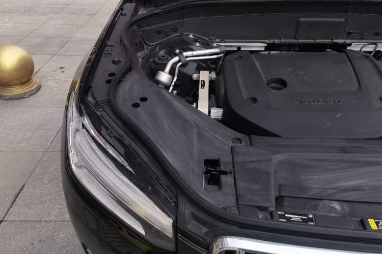 Used Volvo XC90 2021 B6 Zhiyi Luxury Edition 7-Seater Engine Bay Right