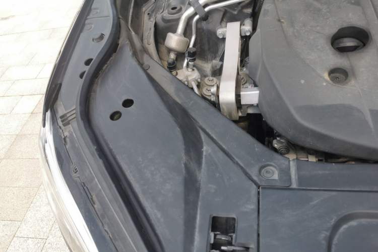 Used Volvo XC90 2021 B5 SmartDrive Luxury Edition 5-seater Engine Bay Right