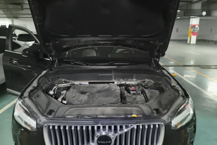 Used Volvo XC90 2021 B6 Zhiyi Luxury Edition 7-Seater Engine Bay