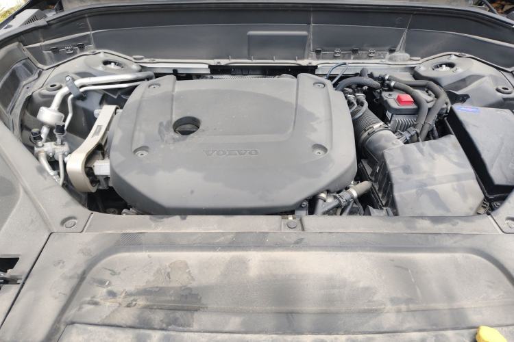 Used Volvo XC90 2021 B6 Luxury Smart Edition 7-Seater Engine Bay
