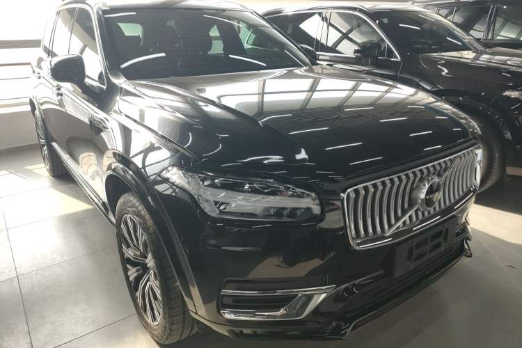 Used Volvo XC90 2021 B5 SmartDrive Luxury Edition 5-seater Exterior 1