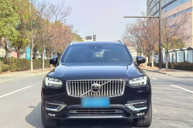 Used Volvo XC90 2021 B5 SmartDrive Luxury Edition 7 Seats Exterior 2