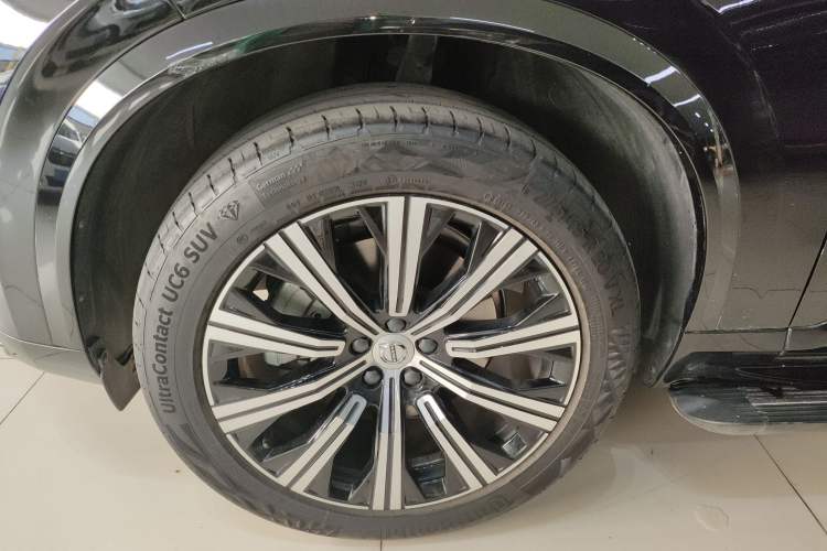 Used Volvo XC90 2021 B6 Zhiyi Luxury Edition 7-Seater Exterior 2