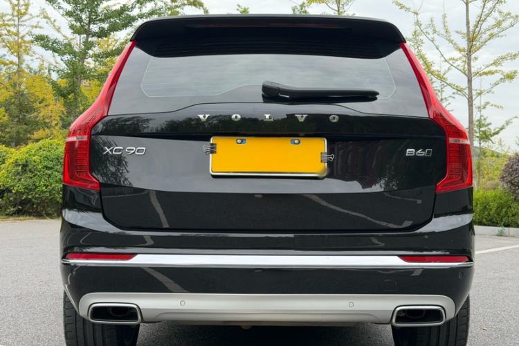 Used Volvo XC90 2021 B6 Zhiyi Luxury Edition 7-Seater Exterior 4