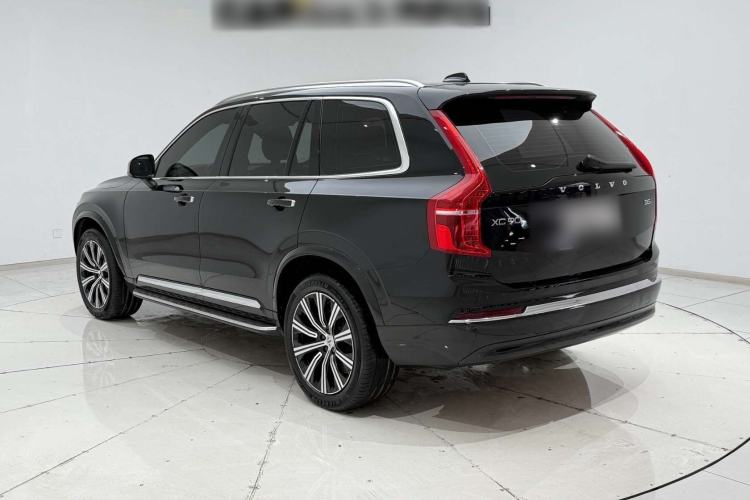 Used Volvo XC90 2021 B5 SmartDrive Luxury Edition 5-seater Exterior 4