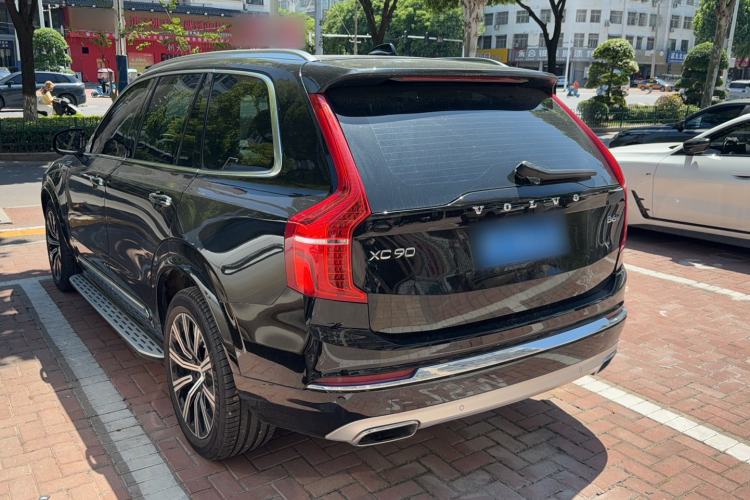 Used Volvo XC90 2021 B6 Zhiyi Luxury Edition 7-Seater Exterior 4