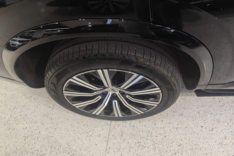 Used Volvo XC90 2021 B5 SmartDrive Luxury Edition 7 Seats Exterior 5