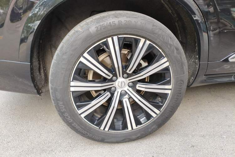 Used Volvo XC90 2021 B5 SmartDrive Luxury Edition 5-seater Exterior 5