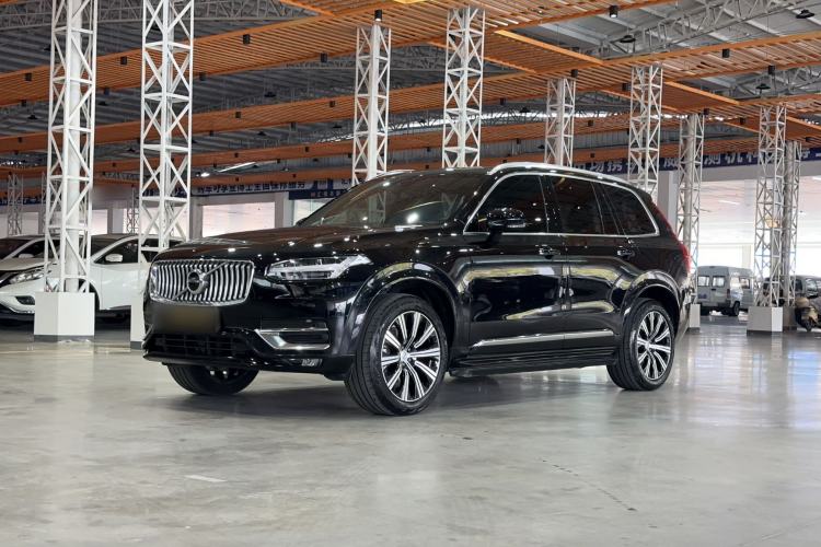 Used Volvo XC90 2021 B6 Zhiyi Luxury Edition 7-Seater Front Left 45 Deg