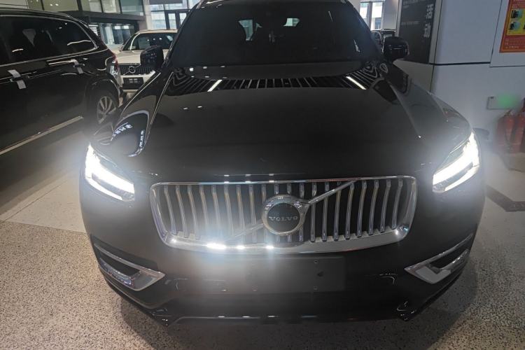 Used Volvo XC90 2021 B5 SmartDrive Luxury Edition 7 Seats Front