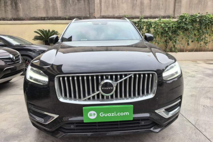 Used Volvo XC90 2021 B5 SmartDrive Luxury Edition 7 Seats Front