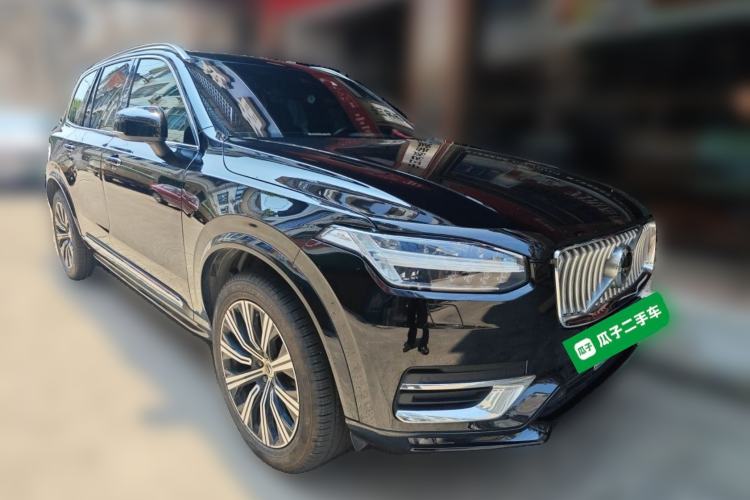 Used Volvo XC90 2021 B6 Zhiyi Luxury Edition 7-Seater Front Right 45 Deg