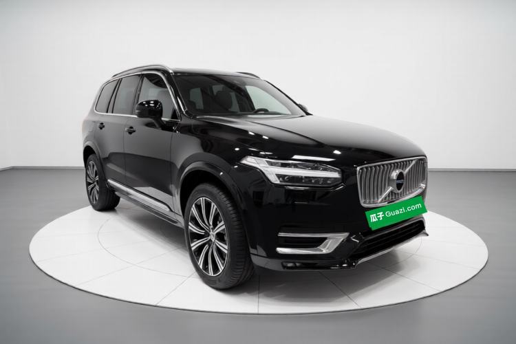 Used Volvo XC90 2021 B6 Zhiyi Luxury Edition 7-Seater Front Right 45 Deg