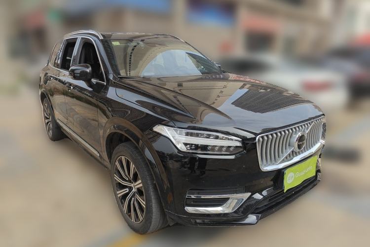 Used Volvo XC90 2021 B5 SmartDrive Luxury Edition 5-seater Front Right 45 Deg