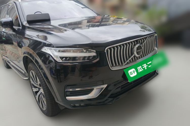 Used Volvo XC90 2021 B6 Zhiyi Luxury Edition 7-Seater Front Right 45 Deg