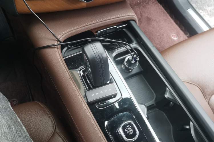 Used Volvo XC90 2021 B5 SmartDrive Luxury Edition 5-seater Gear Lever