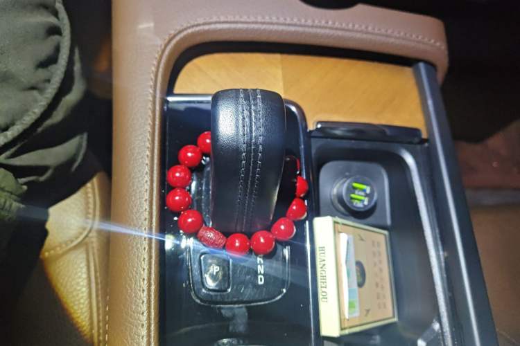 Used Volvo XC90 2021 B6 Zhiyi Luxury Edition 7-Seater Gear Lever