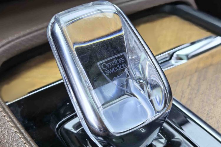 Used Volvo XC90 2021 B6 Zhiyi Luxury Edition 7-Seater Gear Lever