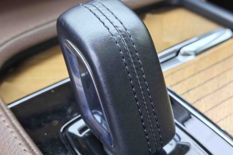 Used Volvo XC90 2021 B6 Zhiyi Luxury Edition 7-Seater Gear Lever