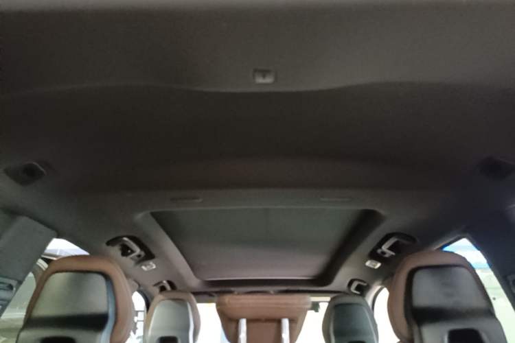 Used Volvo XC90 2021 B5 SmartDrive Luxury Edition 5-seater Headliner