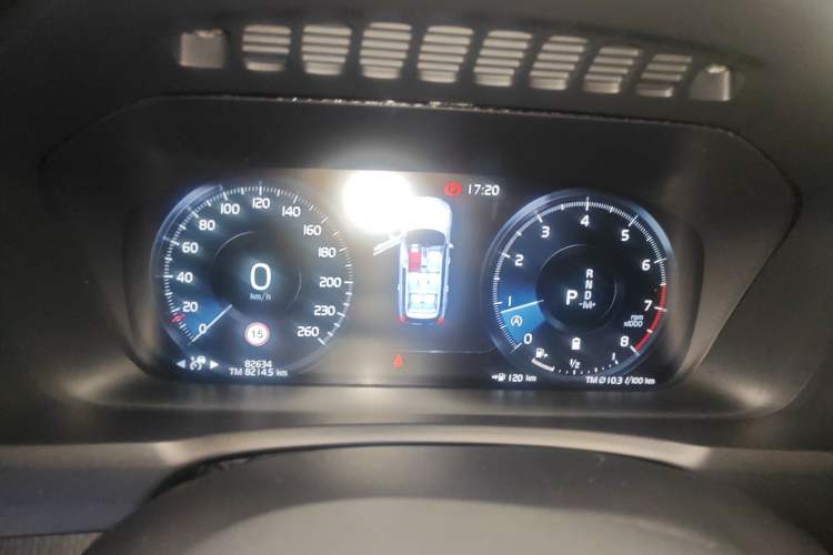 Used Volvo XC90 2021 B6 Luxury Smart Edition 7-Seater Instrument Cluster