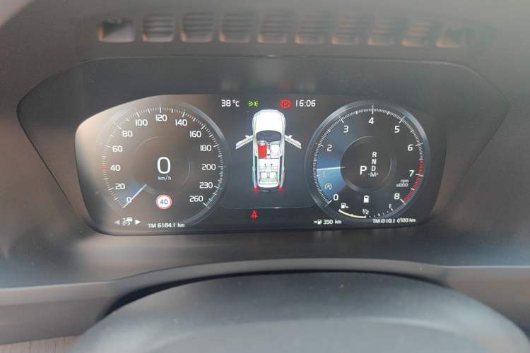 Used Volvo XC90 2021 B6 Luxury Smart Edition 7-Seater Instrument Cluster