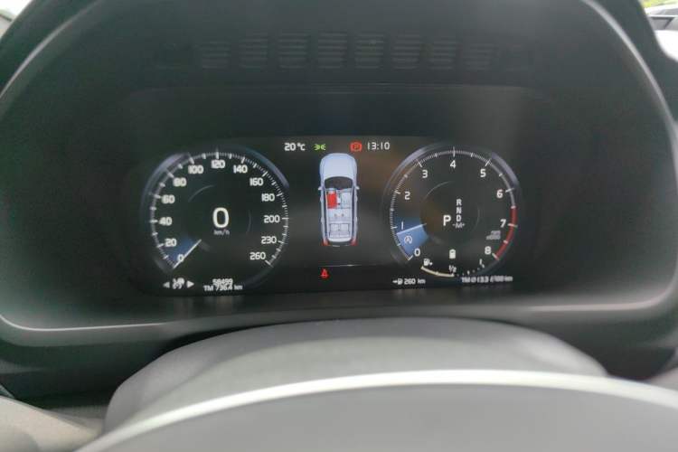 Used Volvo XC90 2021 B6 Luxury Smart Edition 7-Seater Instrument Cluster