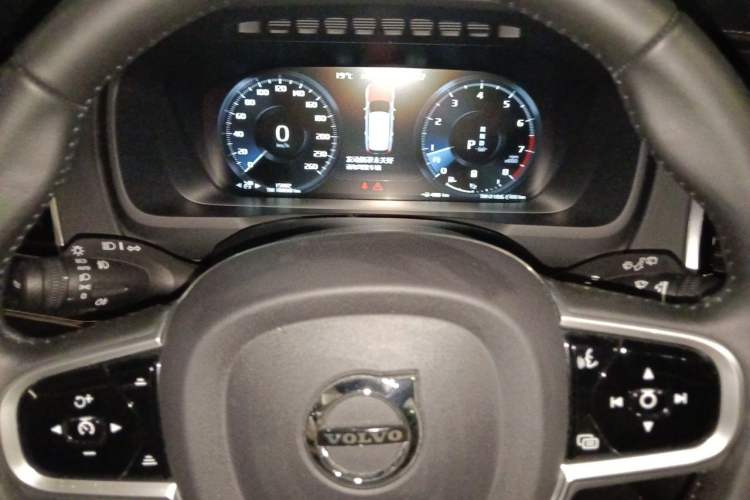 Used Volvo XC90 2021 B6 Luxury Smart Edition 7-Seater Instrument Cluster
