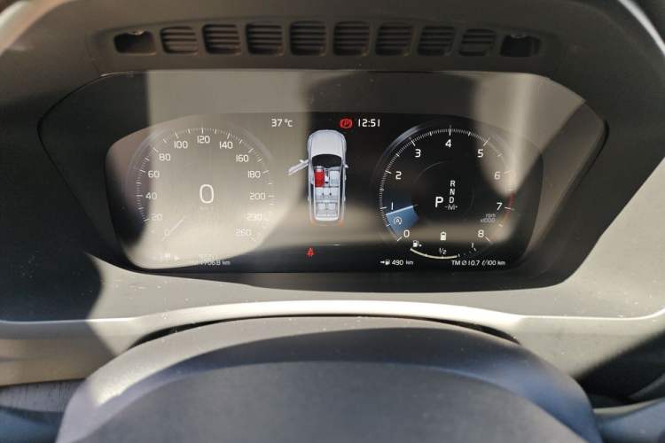 Used Volvo XC90 2021 B6 Luxury Smart Edition 7-Seater Instrument Cluster