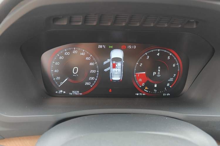 Used Volvo XC90 2021 B5 SmartDrive Luxury Edition 5-seater Instrument Cluster