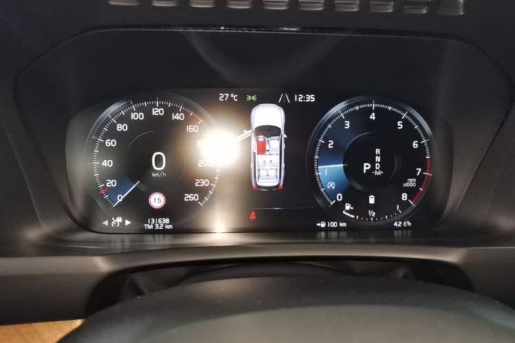 Used Volvo XC90 2021 B6 Zhiyi Luxury Edition 7-Seater Instrument Cluster
