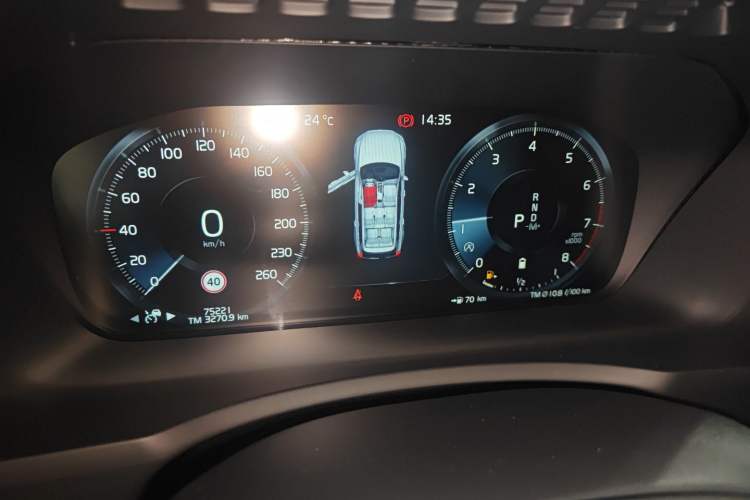 Used Volvo XC90 2021 B5 SmartDrive Luxury Edition 7 Seats Instrument Cluster