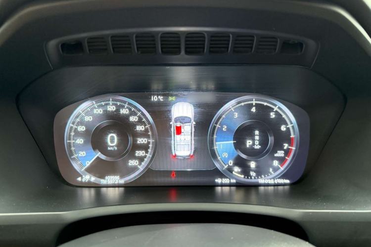 Used Volvo XC90 2021 B5 SmartDrive Luxury Edition 5-seater Instrument Cluster
