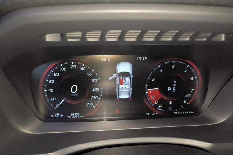 Used Volvo XC90 2021 B5 SmartDrive Luxury Edition 5-seater Instrument Cluster