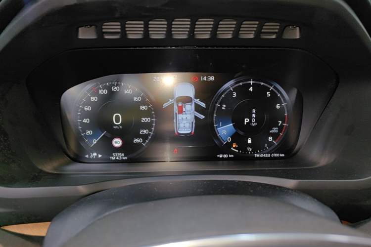 Used Volvo XC90 2021 B6 Zhiyi Luxury Edition 7-Seater Instrument Cluster