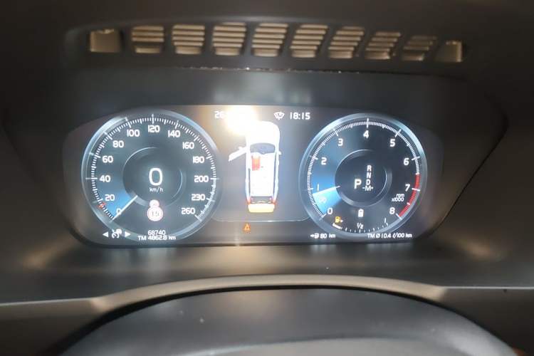 Used Volvo XC90 2021 B6 Zhiyi Luxury Edition 7-Seater Instrument Cluster