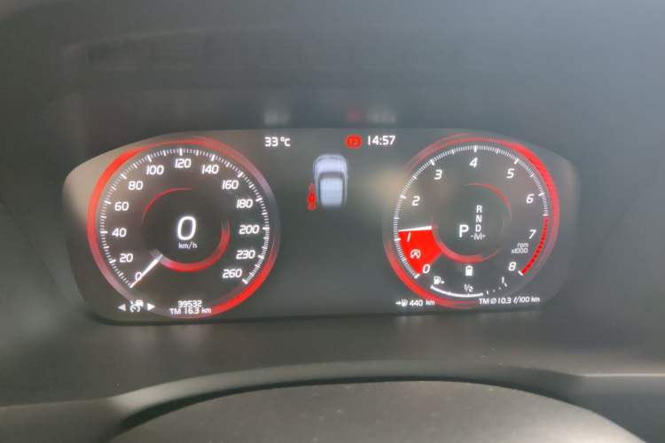 Used Volvo XC90 2021 B6 Zhiyi Luxury Edition 7-Seater Instrument Cluster