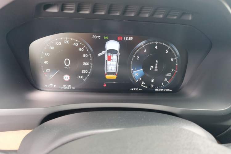 Used Volvo XC90 2021 B6 Zhiyi Luxury Edition 7-Seater Instrument Cluster