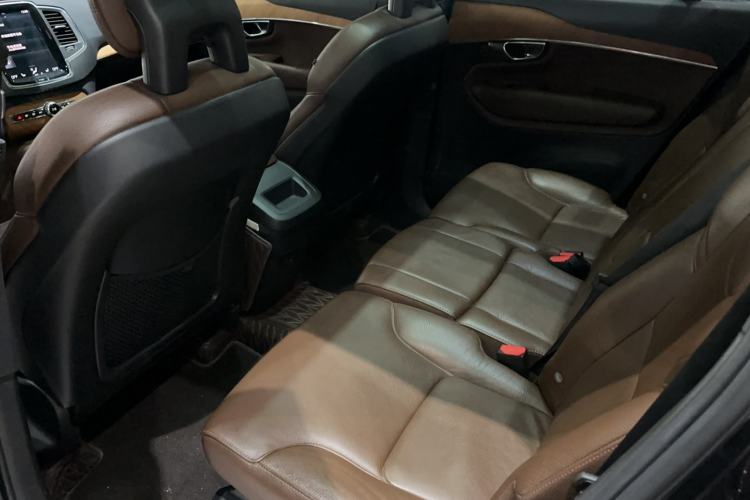 Used Volvo XC90 2021 B5 SmartDrive Luxury Edition 5-seater Interior 1