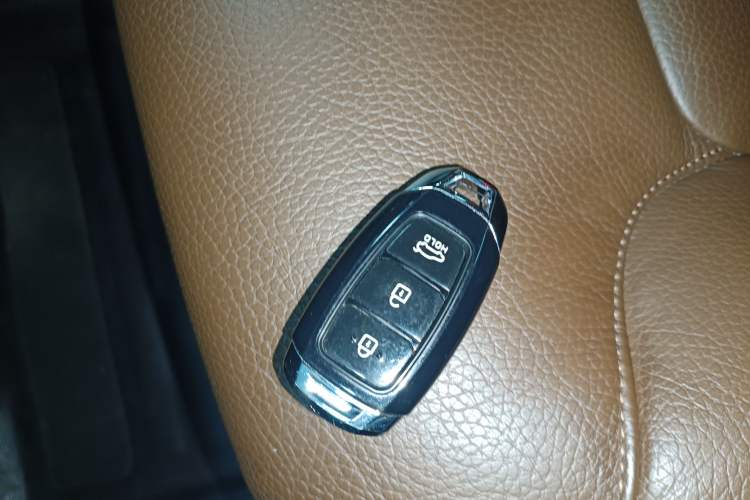 Used Volvo XC90 2021 B5 SmartDrive Luxury Edition 7 Seats Interior 1