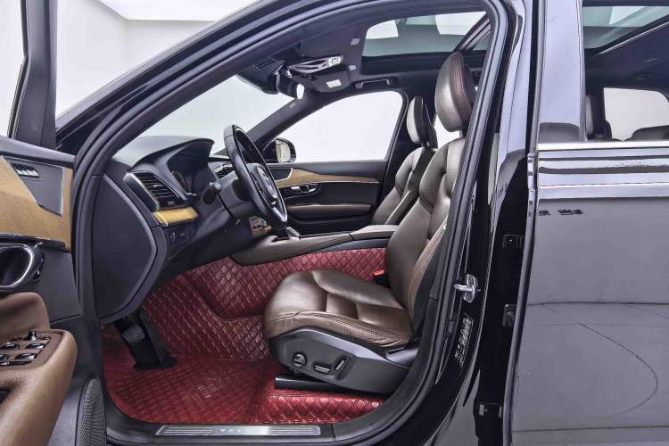 Used Volvo XC90 2021 B6 Zhiyi Luxury Edition 7-Seater Interior 2
