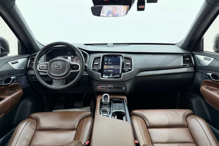 Used Volvo XC90 2021 B6 Luxury Smart Edition 7-Seater Interior 3