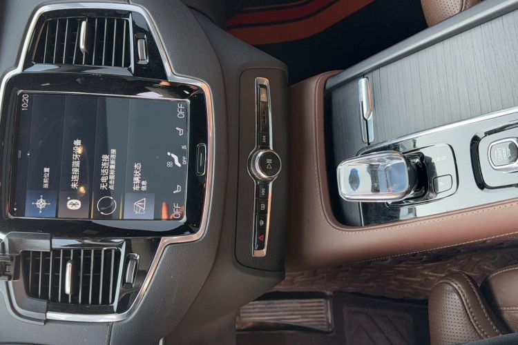 Used Volvo XC90 2021 B6 Luxury Smart Edition 7-Seater Interior 5