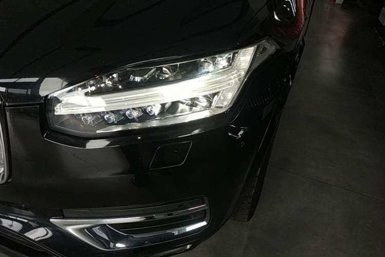 Used Volvo XC90 2021 B6 Zhiyi Luxury Edition 7-Seater Left Front Headlight