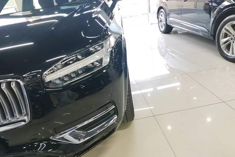 Used Volvo XC90 2021 B5 SmartDrive Luxury Edition 5-seater Left Front Headlight