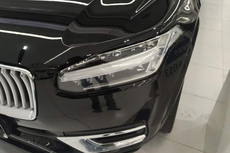 Used Volvo XC90 2021 B5 SmartDrive Luxury Edition 7 Seats Left Front Headlight